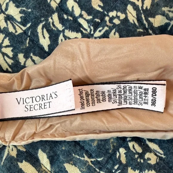 Victoria's Secret Lined Perfect Coverage 36D Underwire Bra - Picture 3 of 4